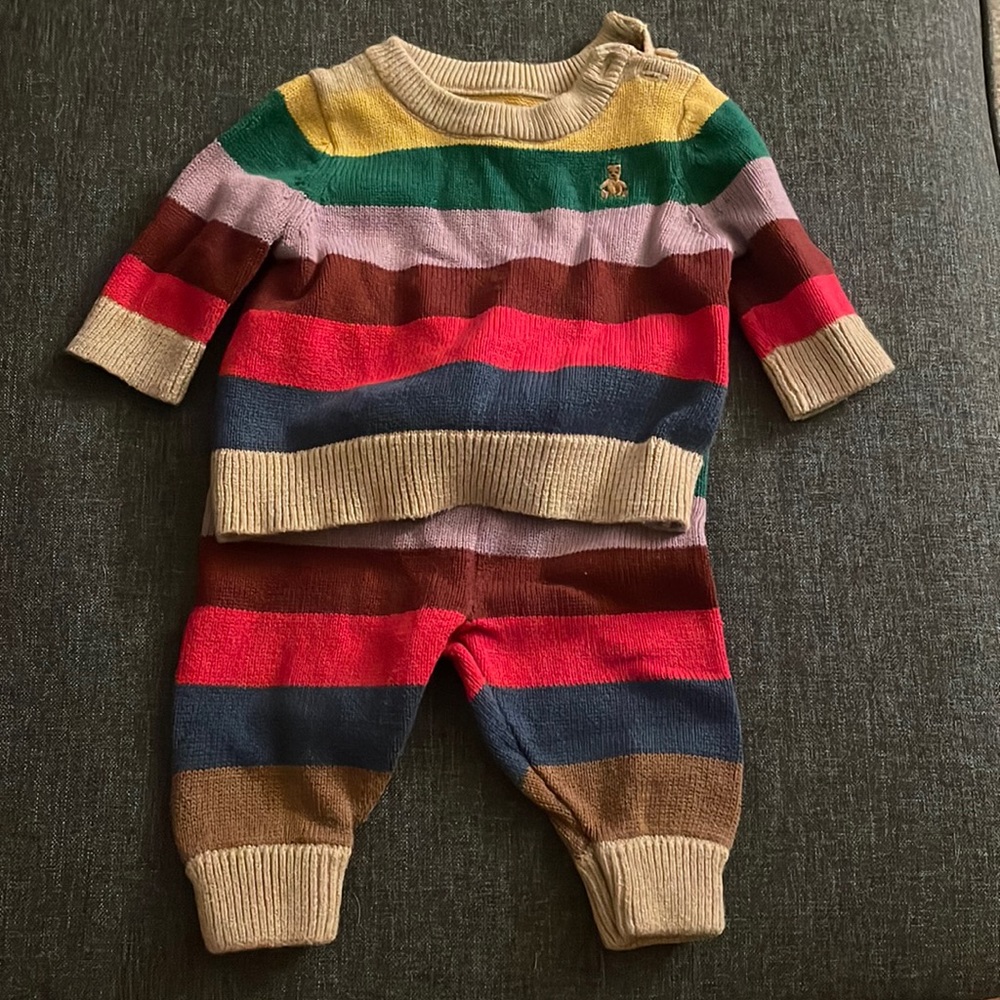 Rainbow sweater set